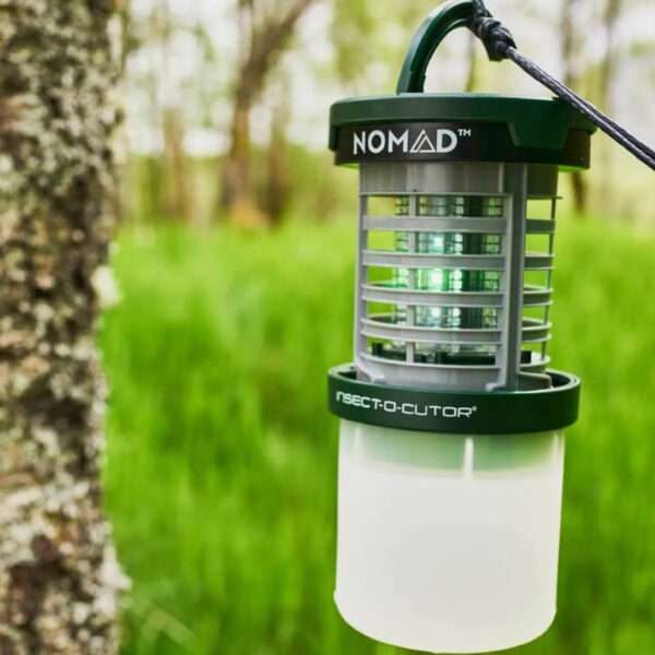 INSECT-O-CUTOR | NOMAD - TRAMPA DE LUZ PORTATIL CON MALLA ELECTRIFICADA (MATA INSECTOS) - COBERTURA 30 M2 - Imagen 3